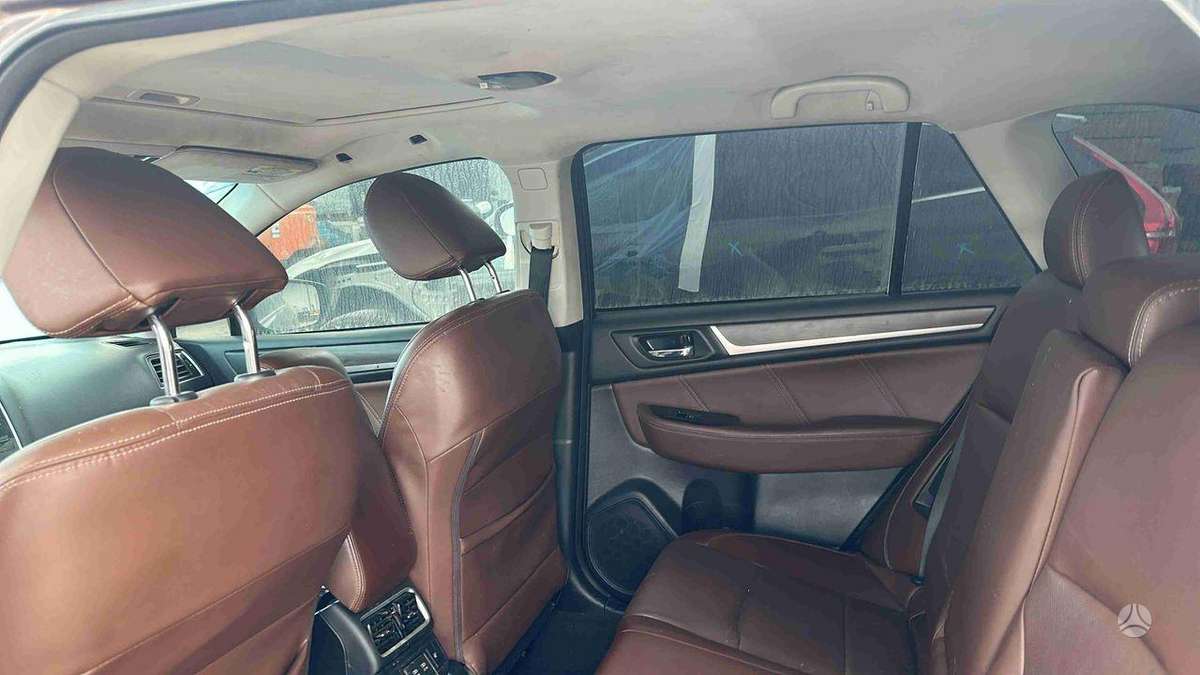 Subaru Outback - 10
