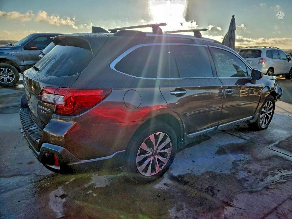 Subaru Outback, 3.6 l., Универсал