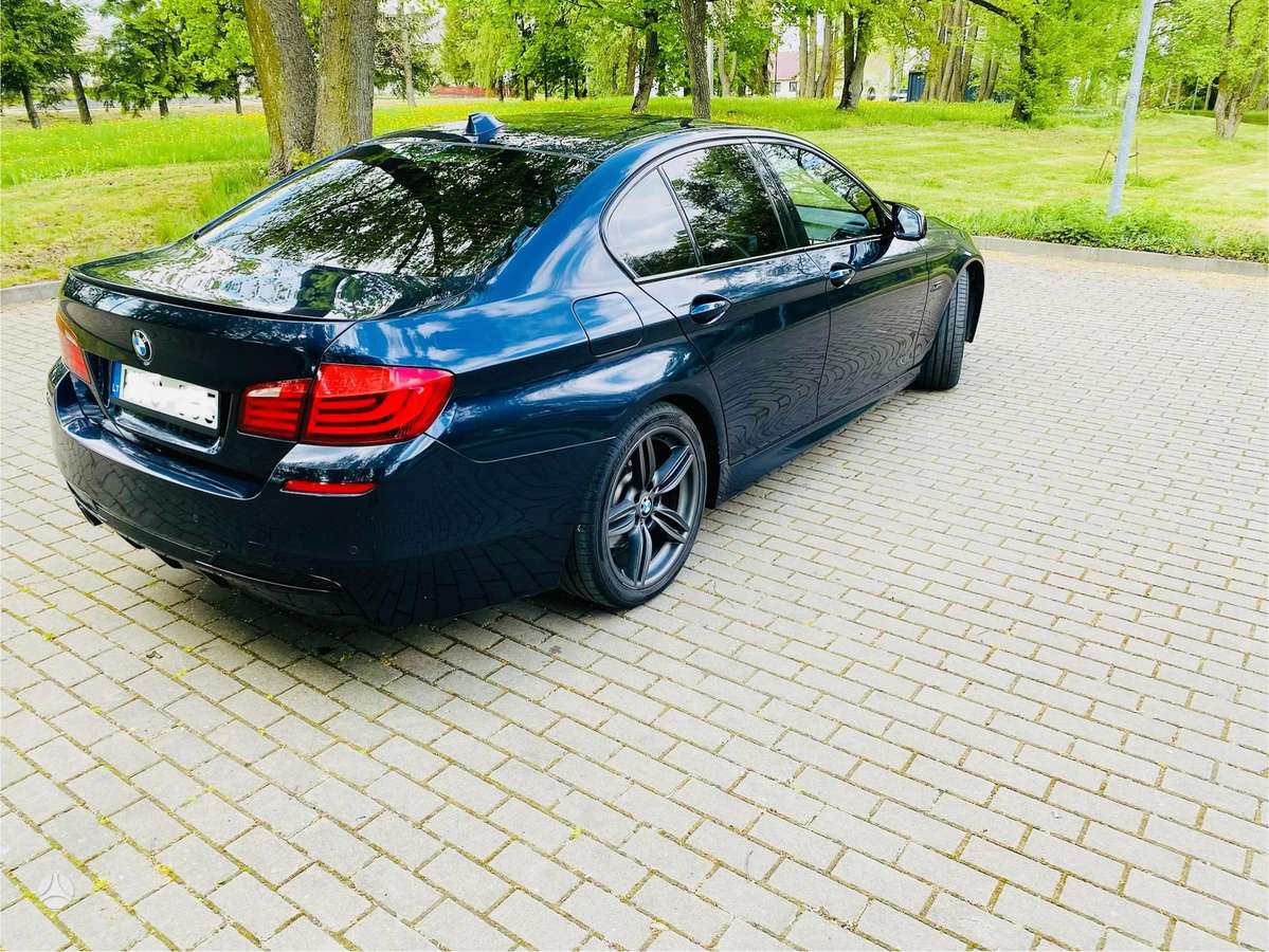 BMW 525, 2.0 l., Седан