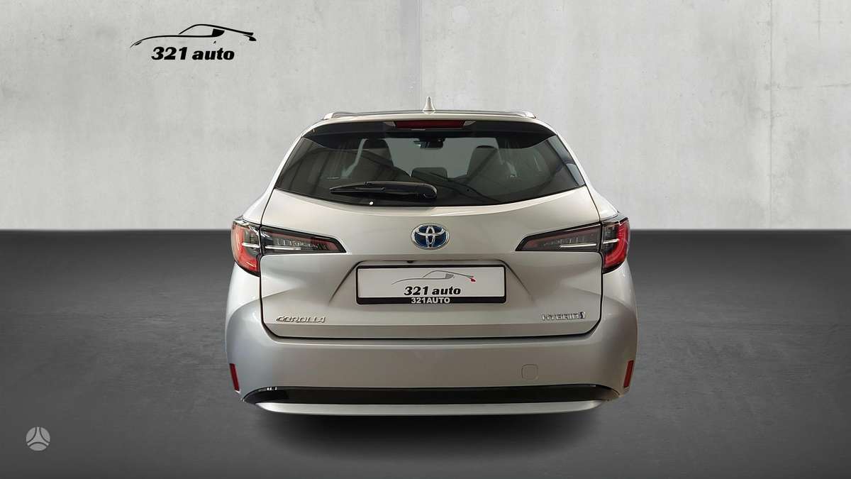 Toyota Corolla - 4