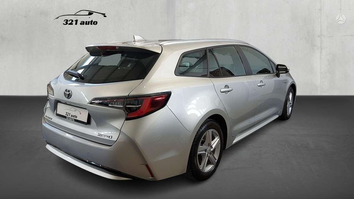 Toyota Corolla - 5