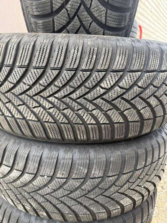 Semperit, all-season 235/65 R17