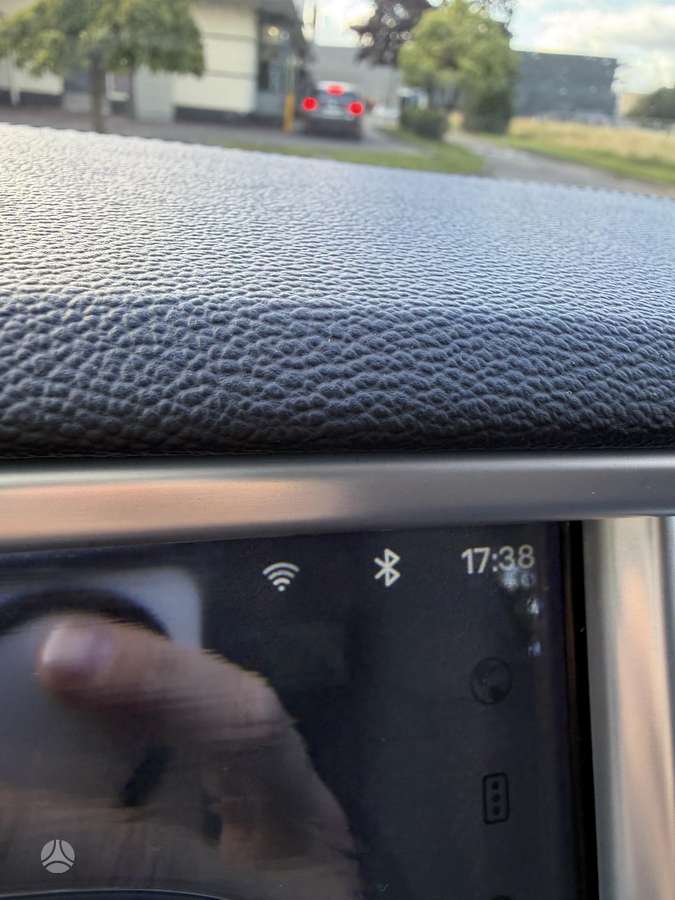 Tesla Model S, 85 кВт·ч, Хэтчбек