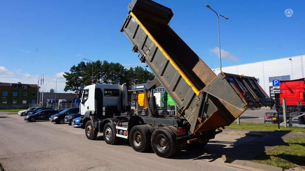 Renault Kerax 460, самосвалы