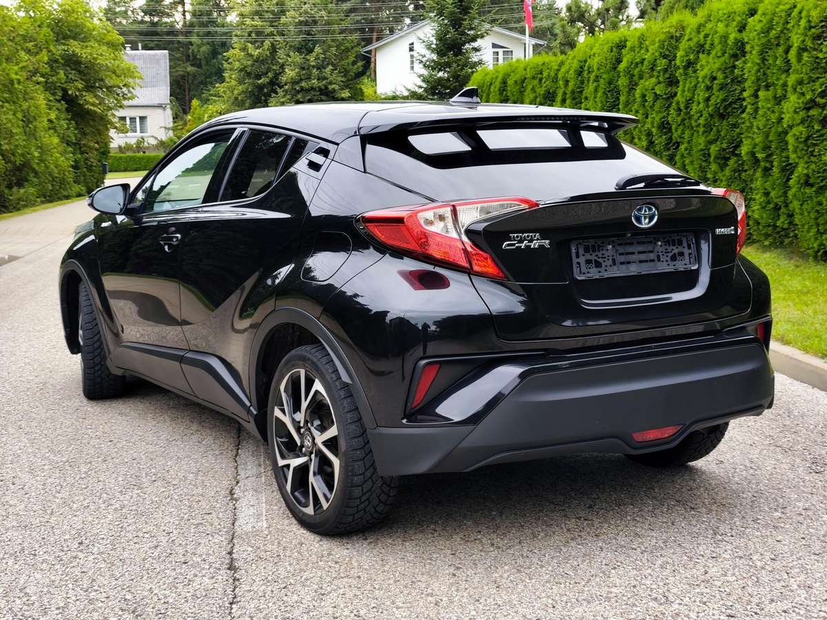Toyota C-HR - 3