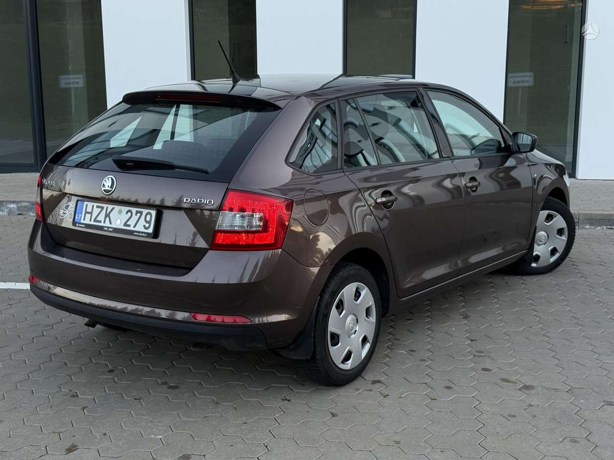 Skoda Rapid, 1.2 l., Хэтчбек