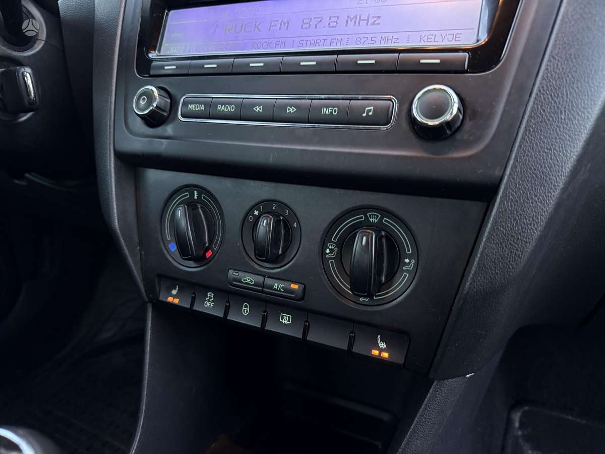 Skoda Rapid, 1.2 l., hatchback