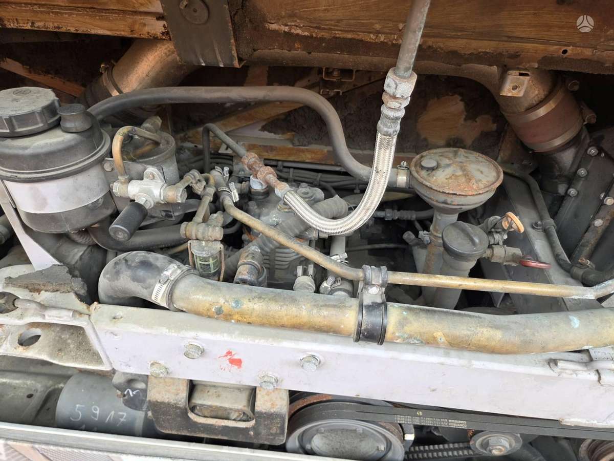 Mercedes-Benz O405, trucks
