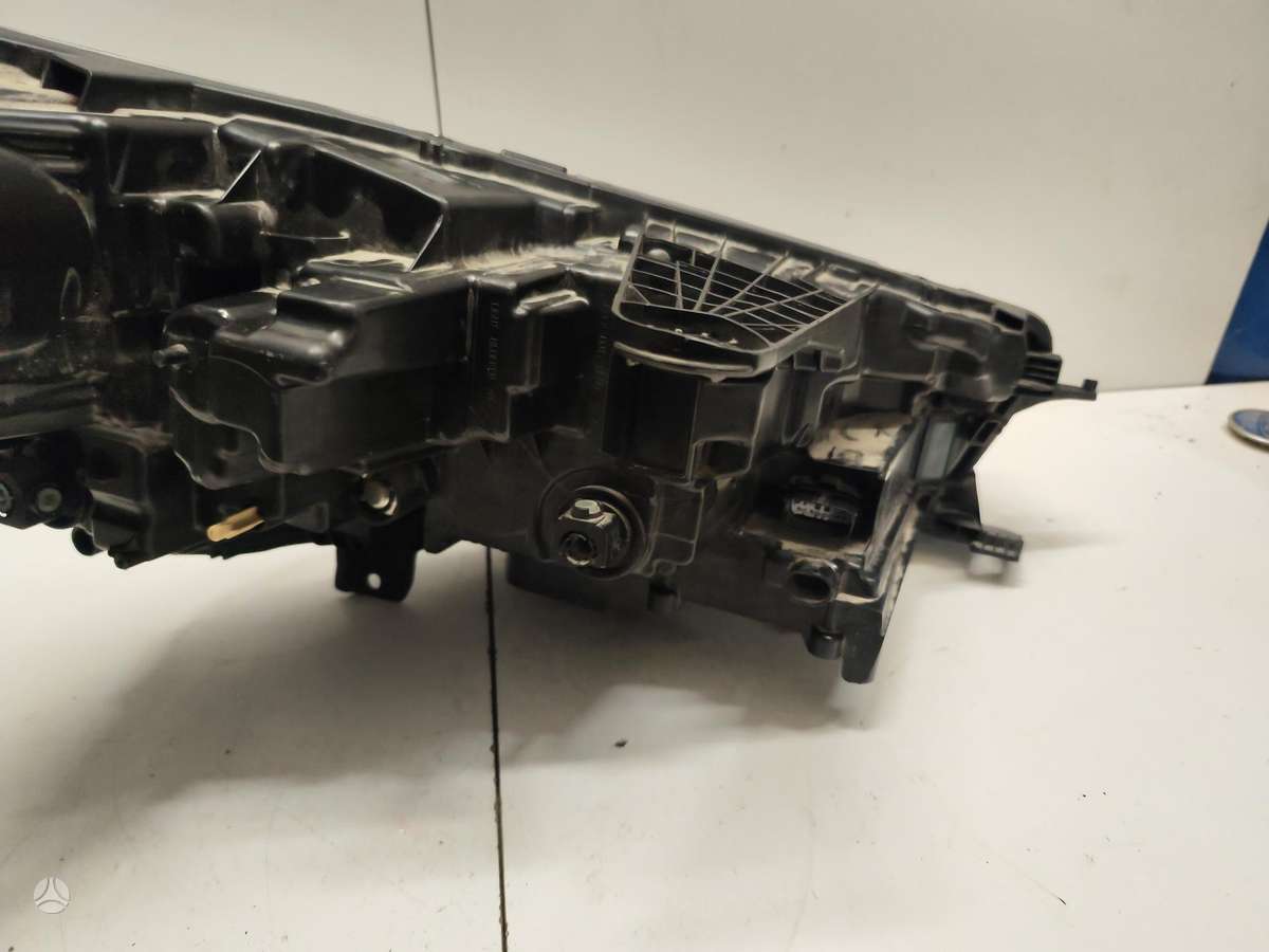 Ford Mustang Mach-E, Lj8b13e015ee