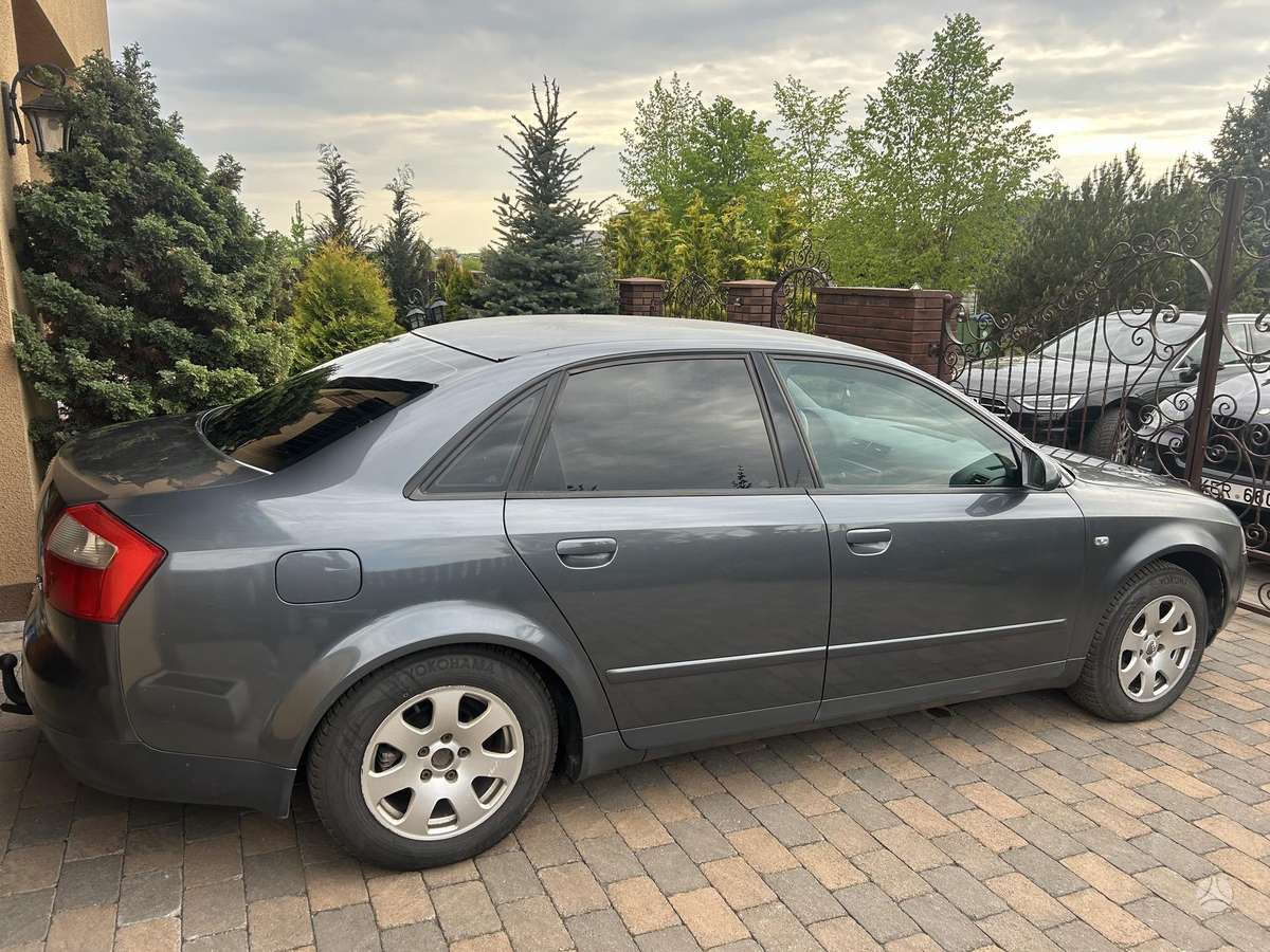 Audi A4, 1.9 l., Седан