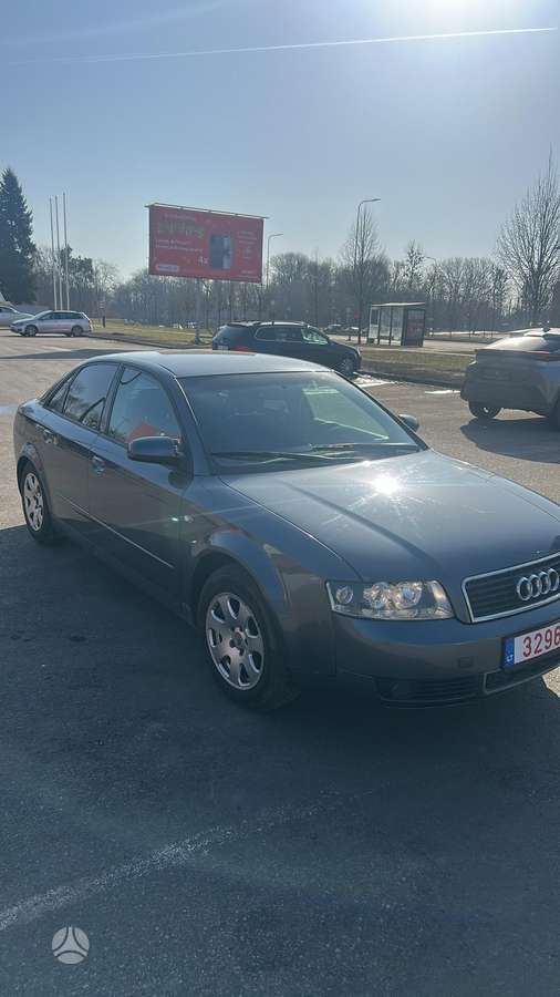 Audi A4, 1.9 l., Седан