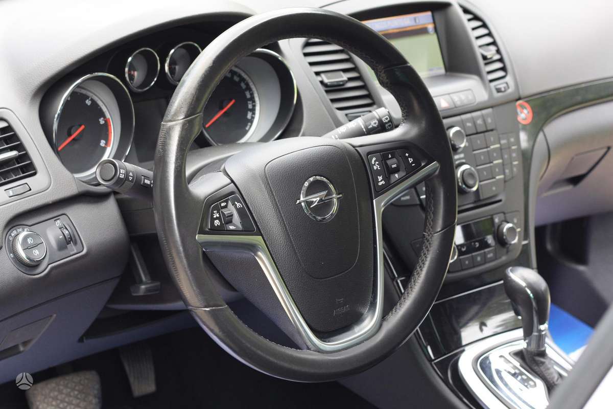 Opel Insignia, 2.0 l., wagon