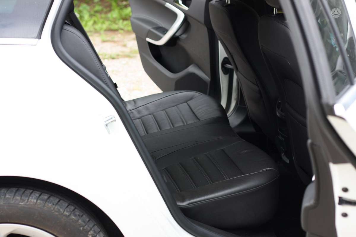 Opel Insignia, 2.0 l., Универсал