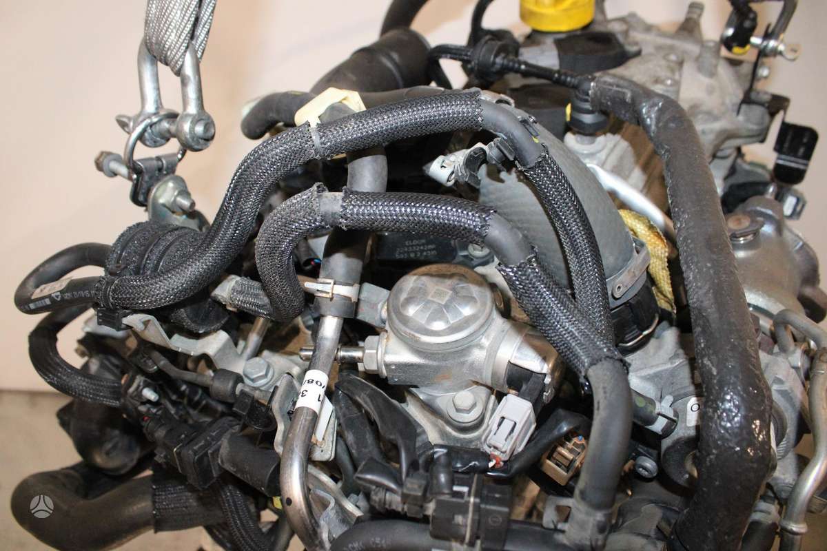 Nissan Pulsar, HRA2, engine
