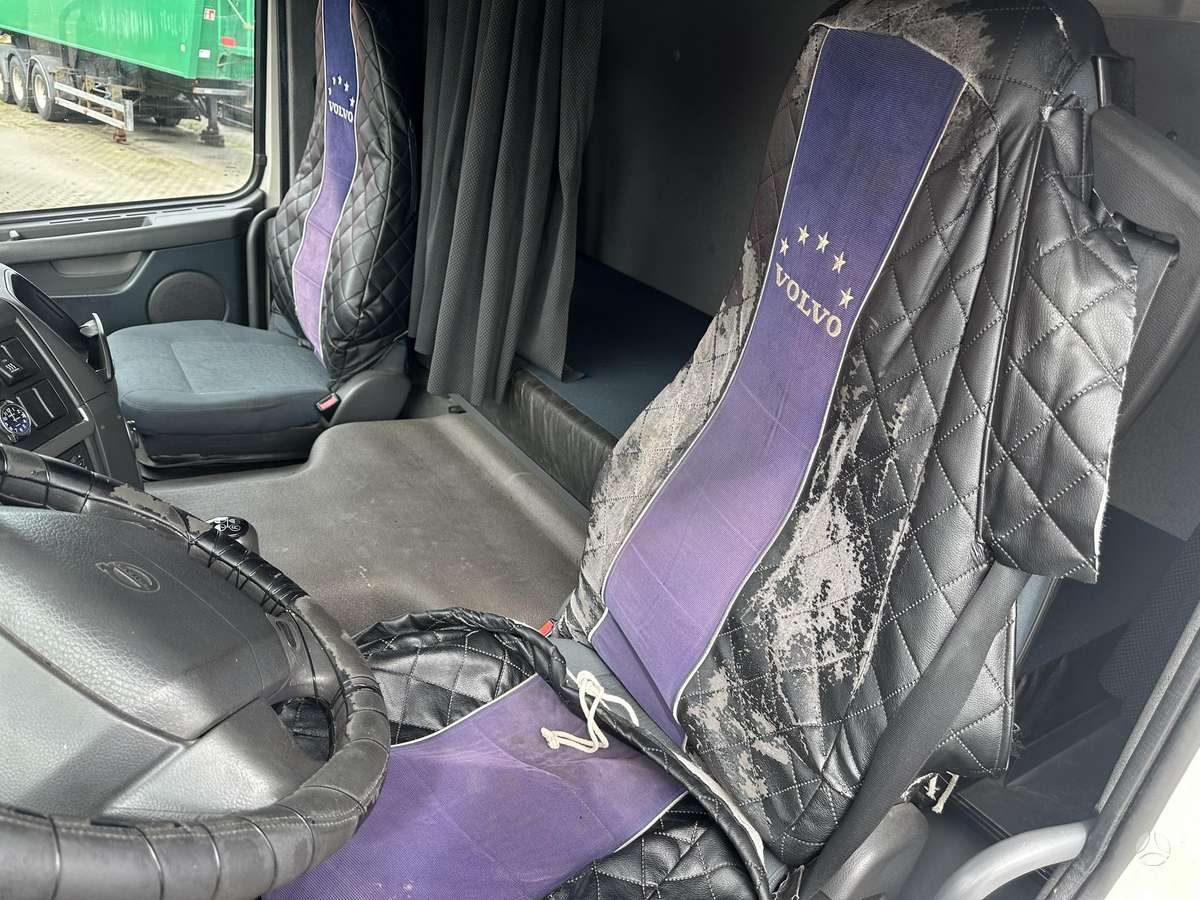 Volvo FM 370 orginal 385000km !!, single sleeper
