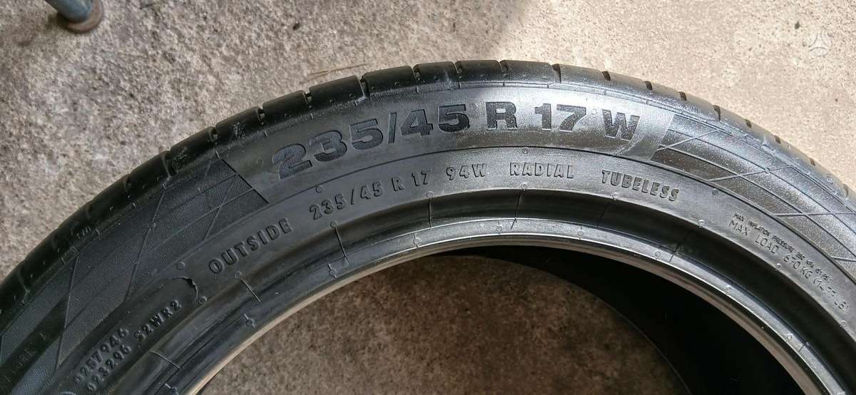 Continental, летние 235/45 R17