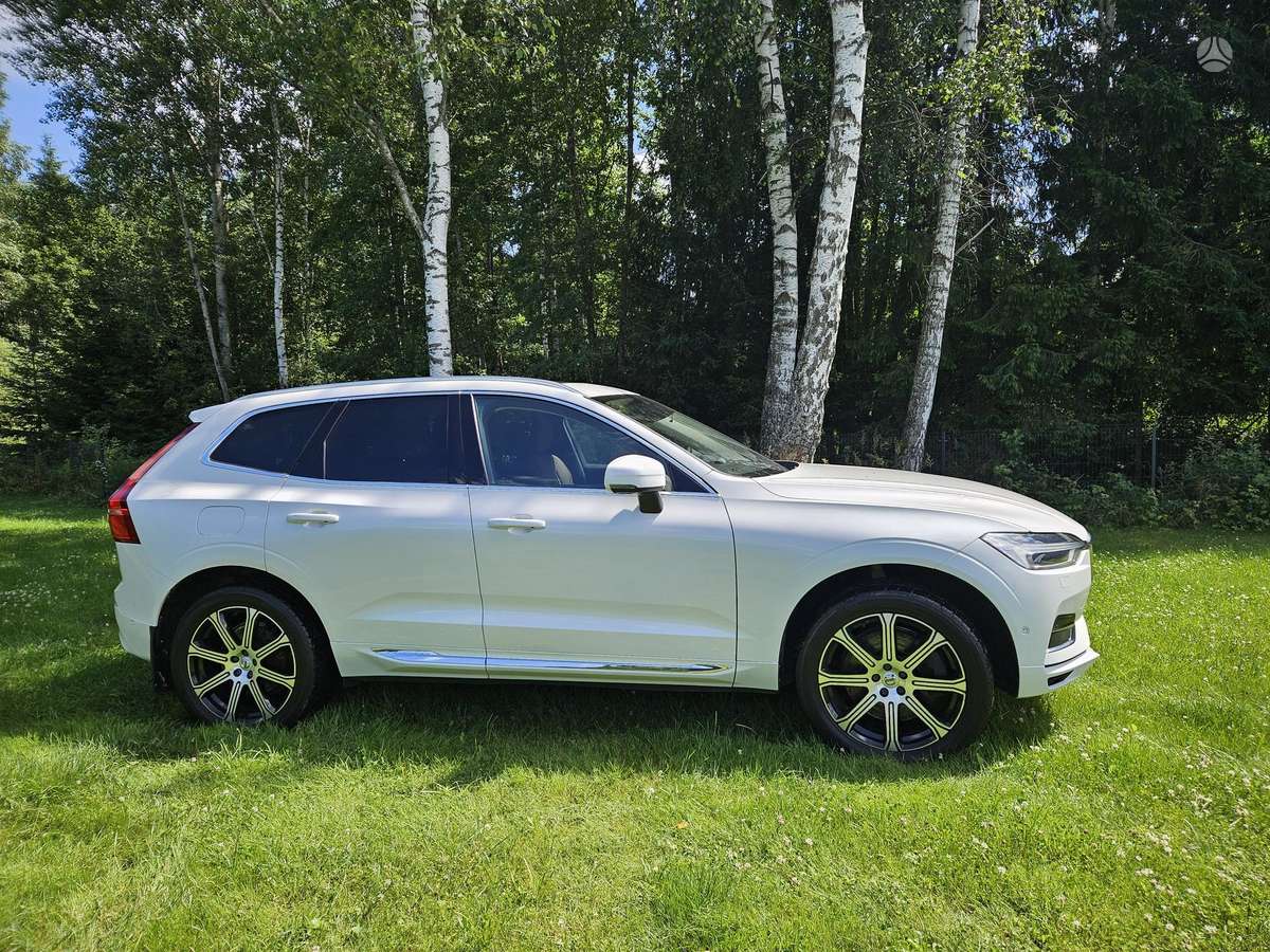 Volvo XC60 - 2