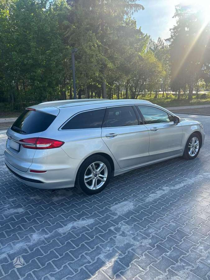Ford Mondeo, Универсал