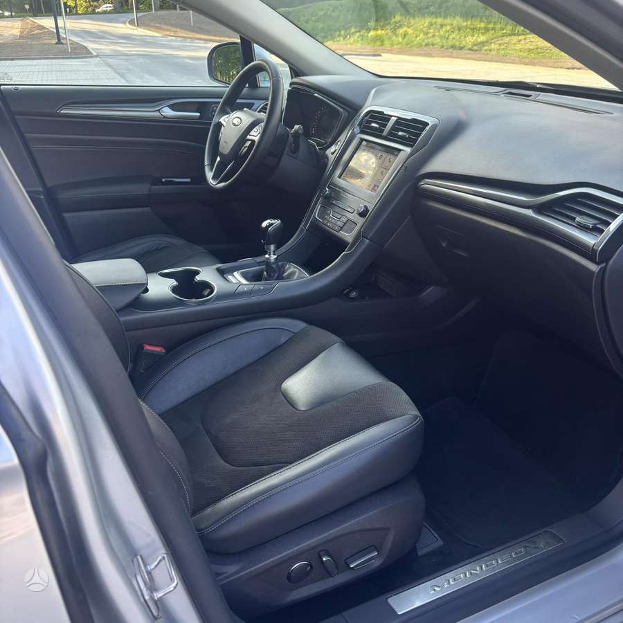 Ford Mondeo, Универсал