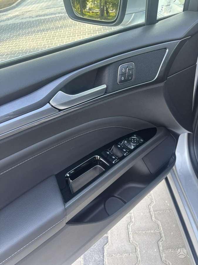 Ford Mondeo, Универсал