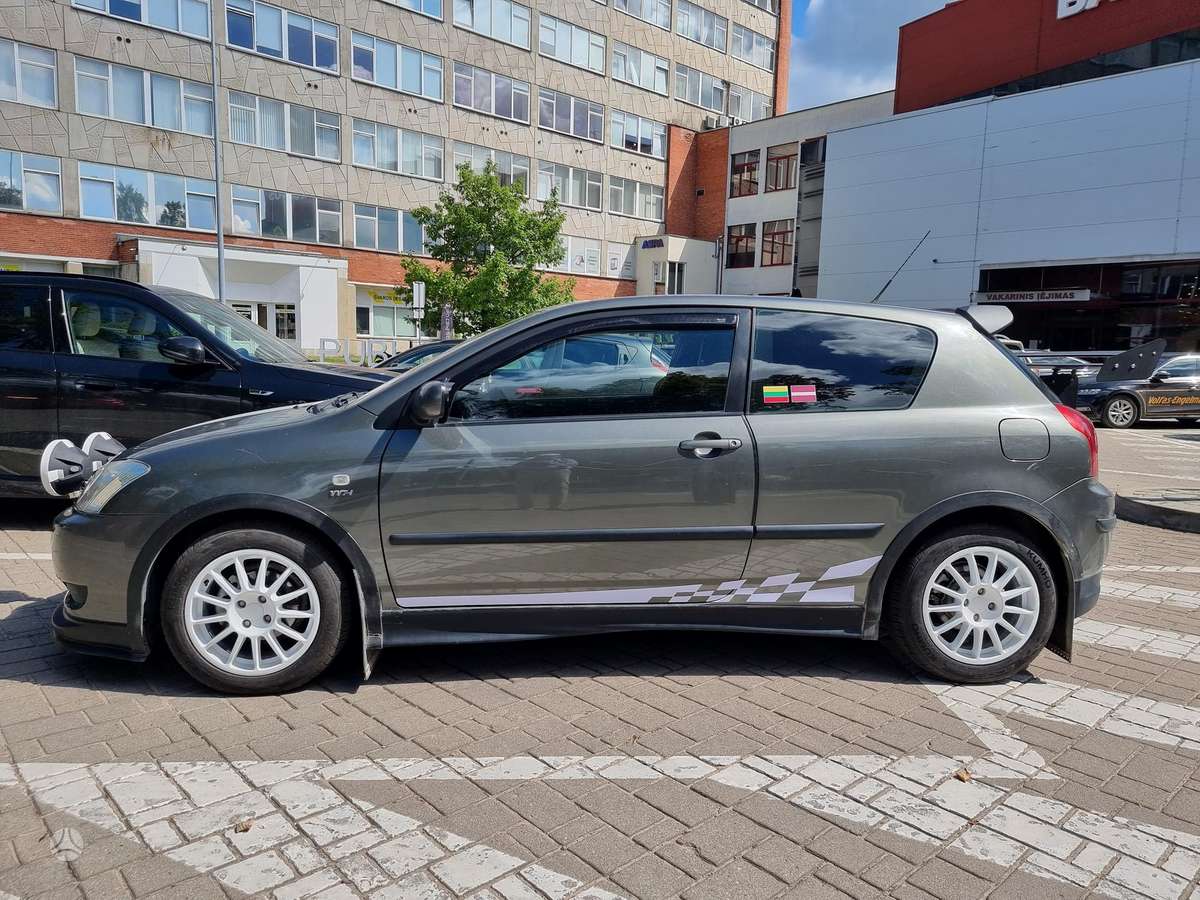 Toyota Corolla, 1.4 l., Хэтчбек