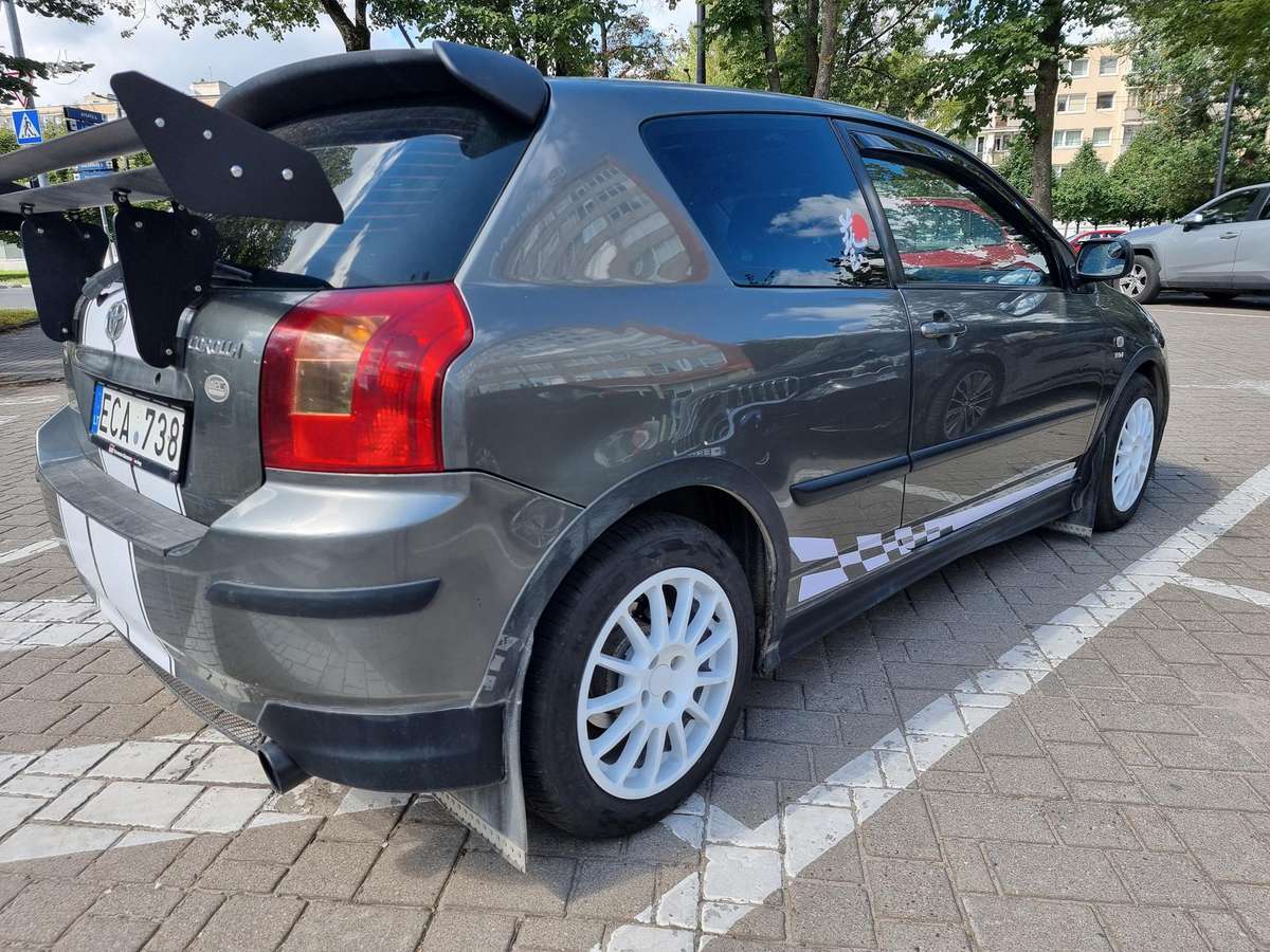 Toyota Corolla, 1.4 l., hatchback