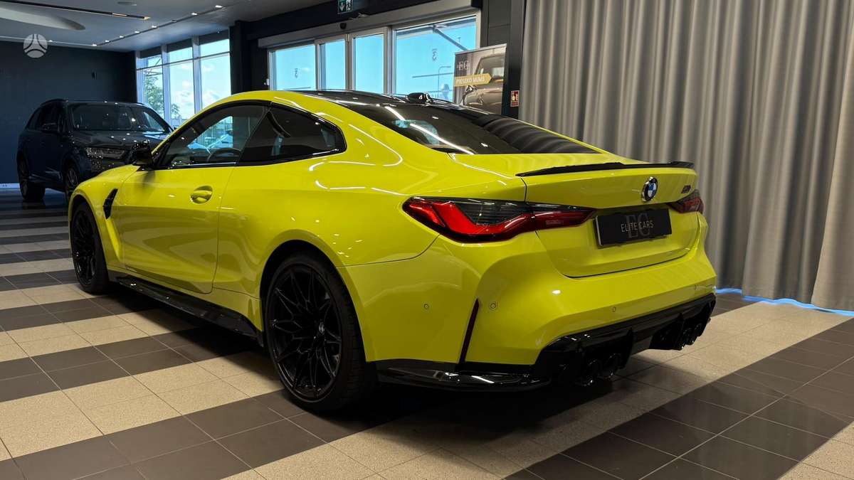 BMW M4, 3.0 l., coupe