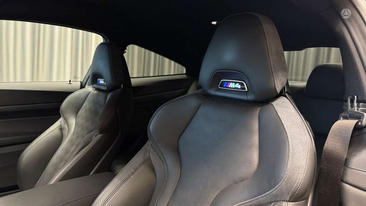 BMW M4, 3.0 l., coupe