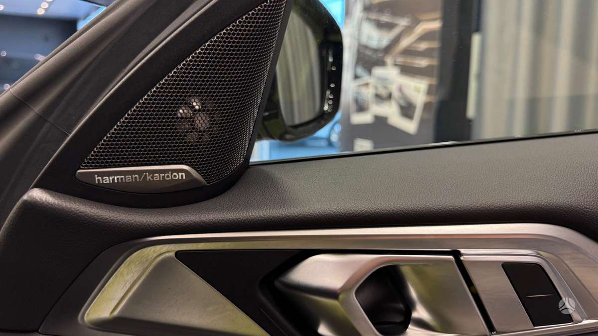BMW M4, 3.0 l., coupe