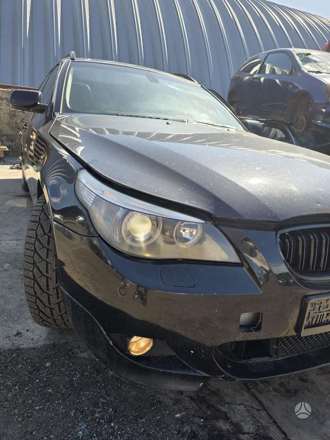BMW 525 for parts