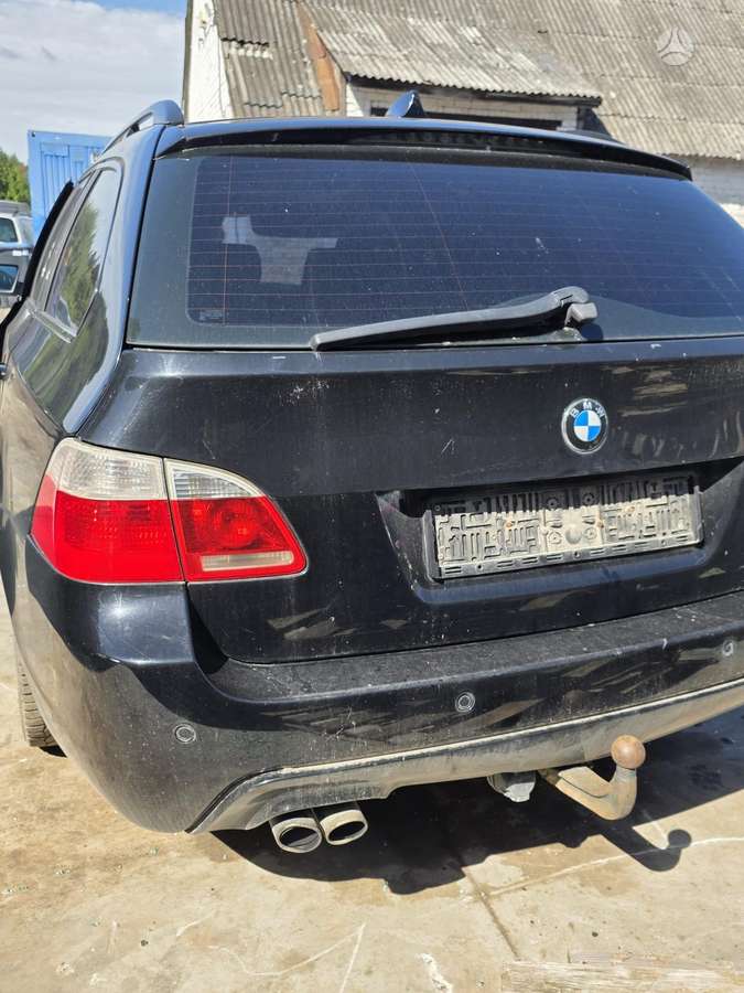 BMW 525 rezerves daļās