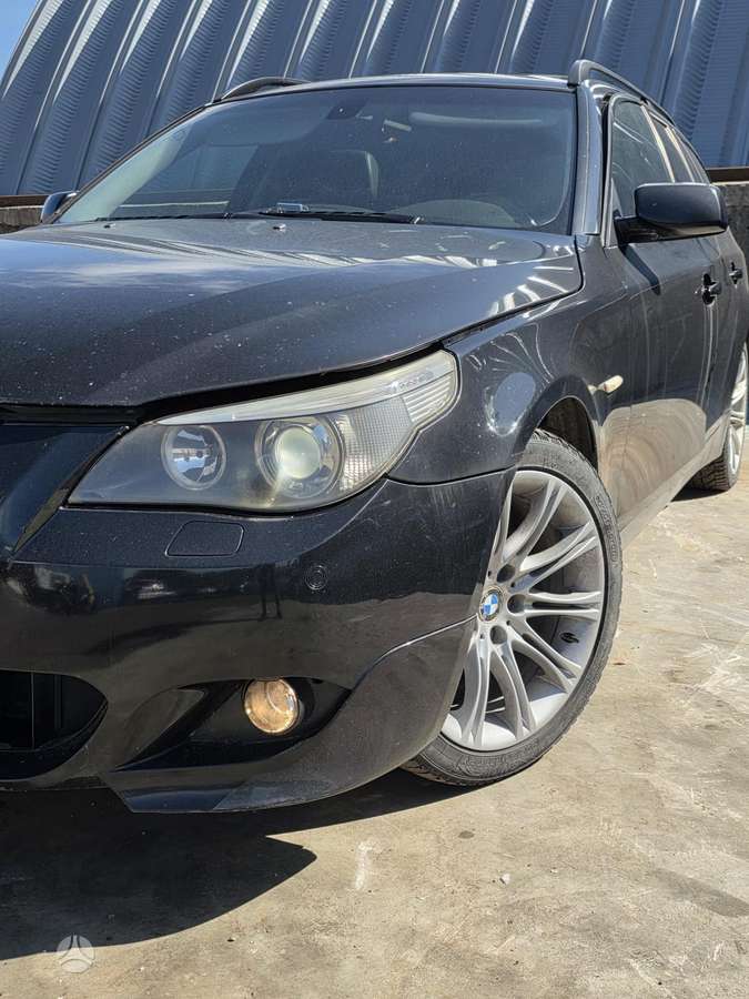 BMW 525 for parts