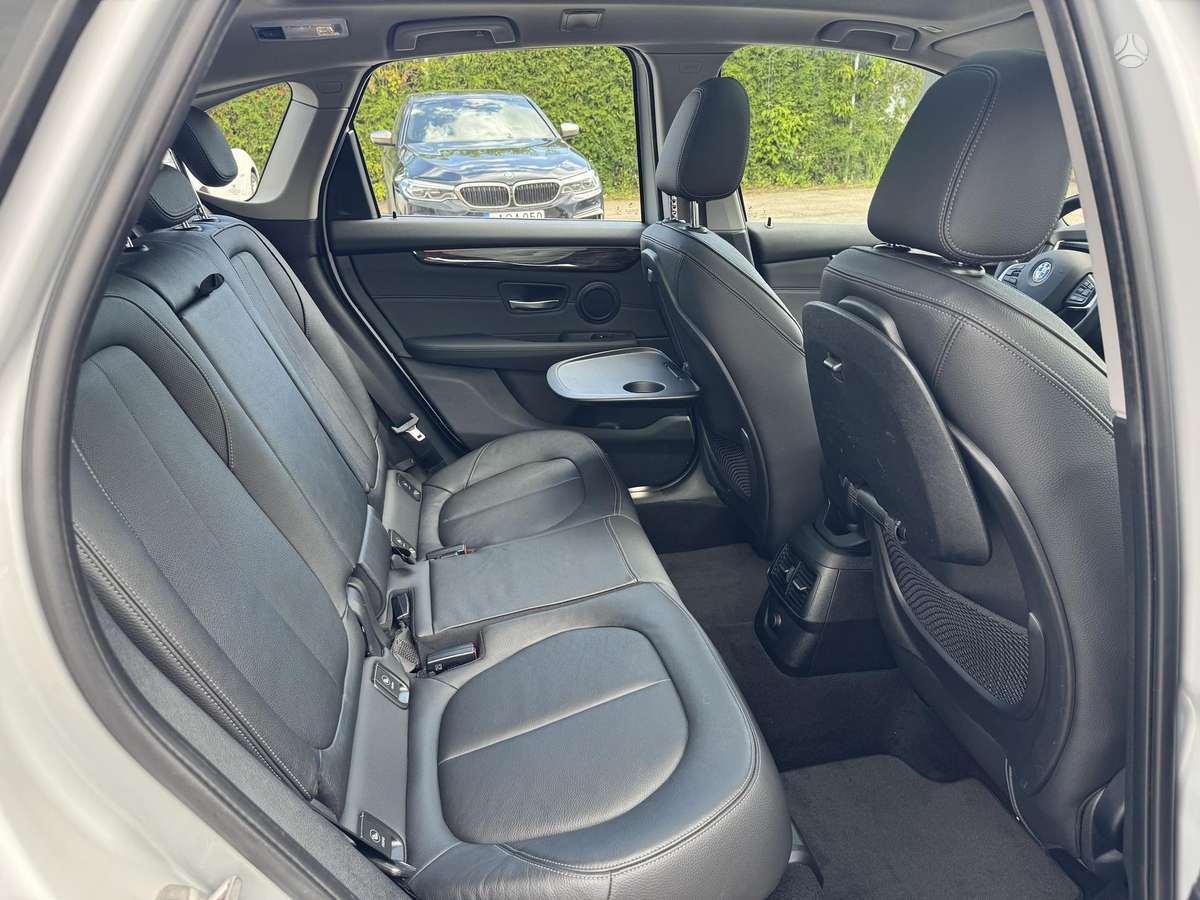 BMW 220 Active Tourer, 2.0 l., Минивэн