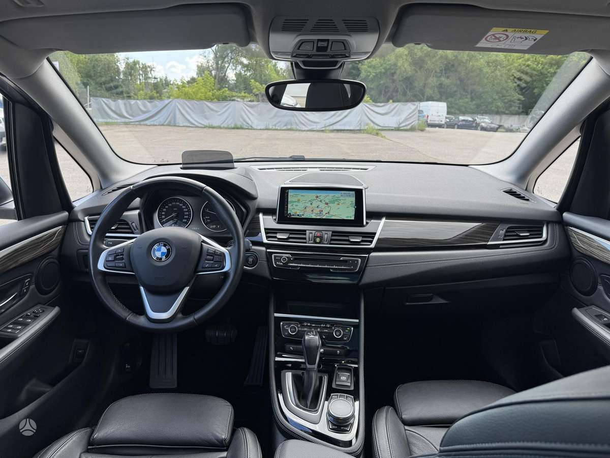 BMW 220 Active Tourer, 2.0 l., Минивэн