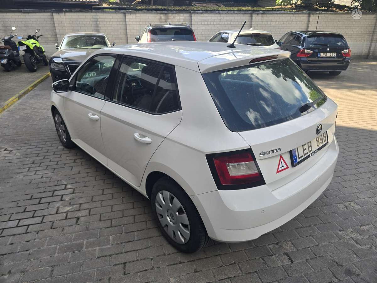 Škoda Fabia - 4
