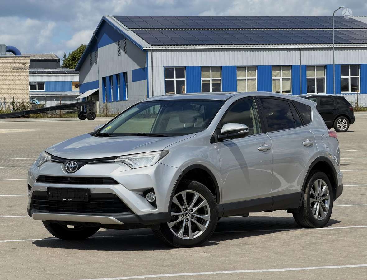 Toyota RAV4 - 1