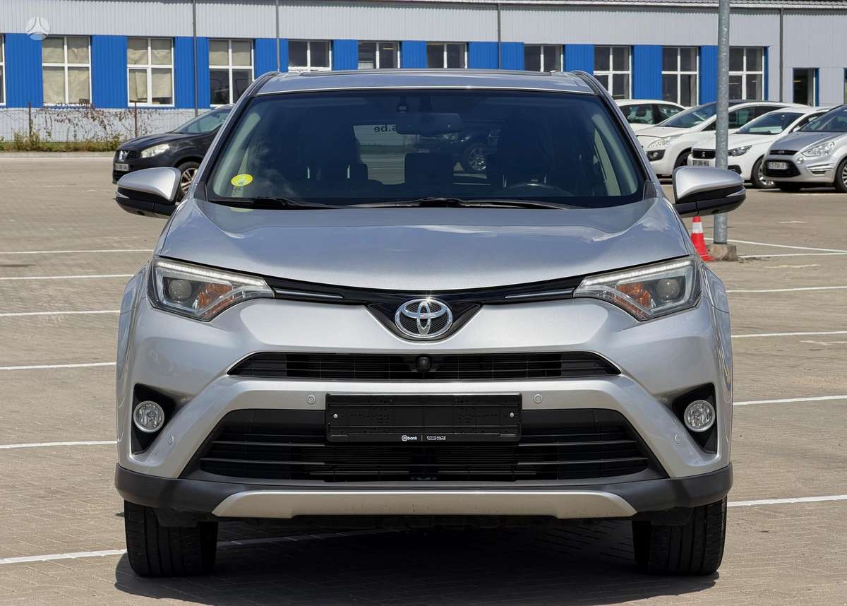 Toyota RAV4 - 3