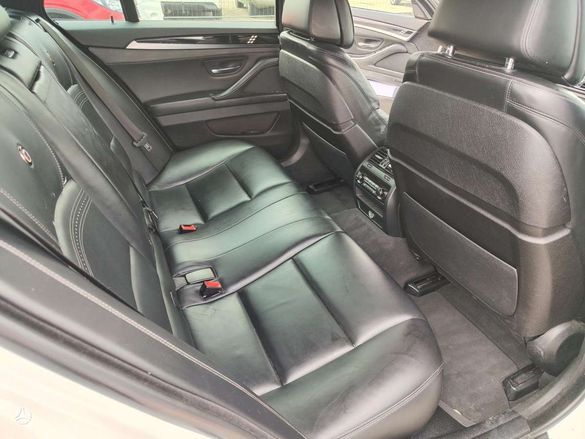 Alpina D5, 3.0 l., Универсал
