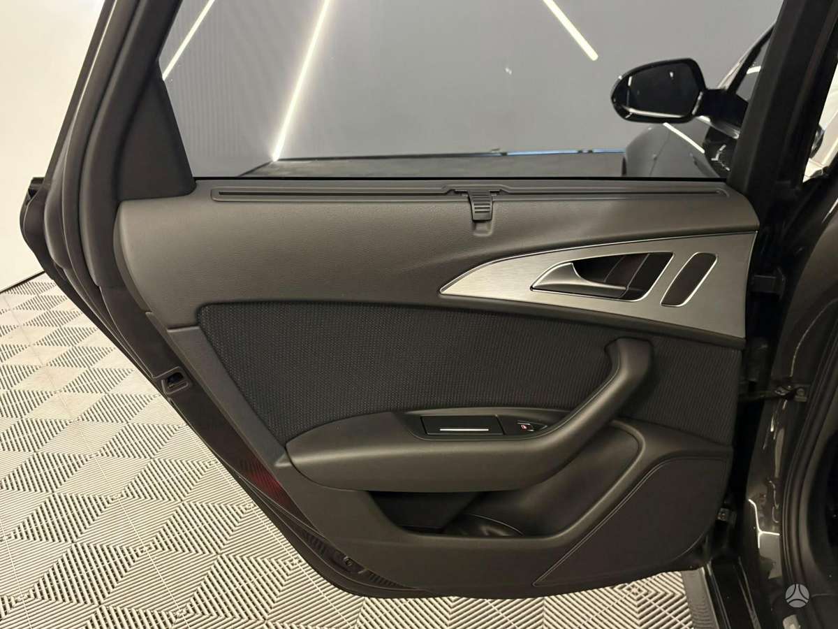 Audi A6, 2.0 l., Универсал