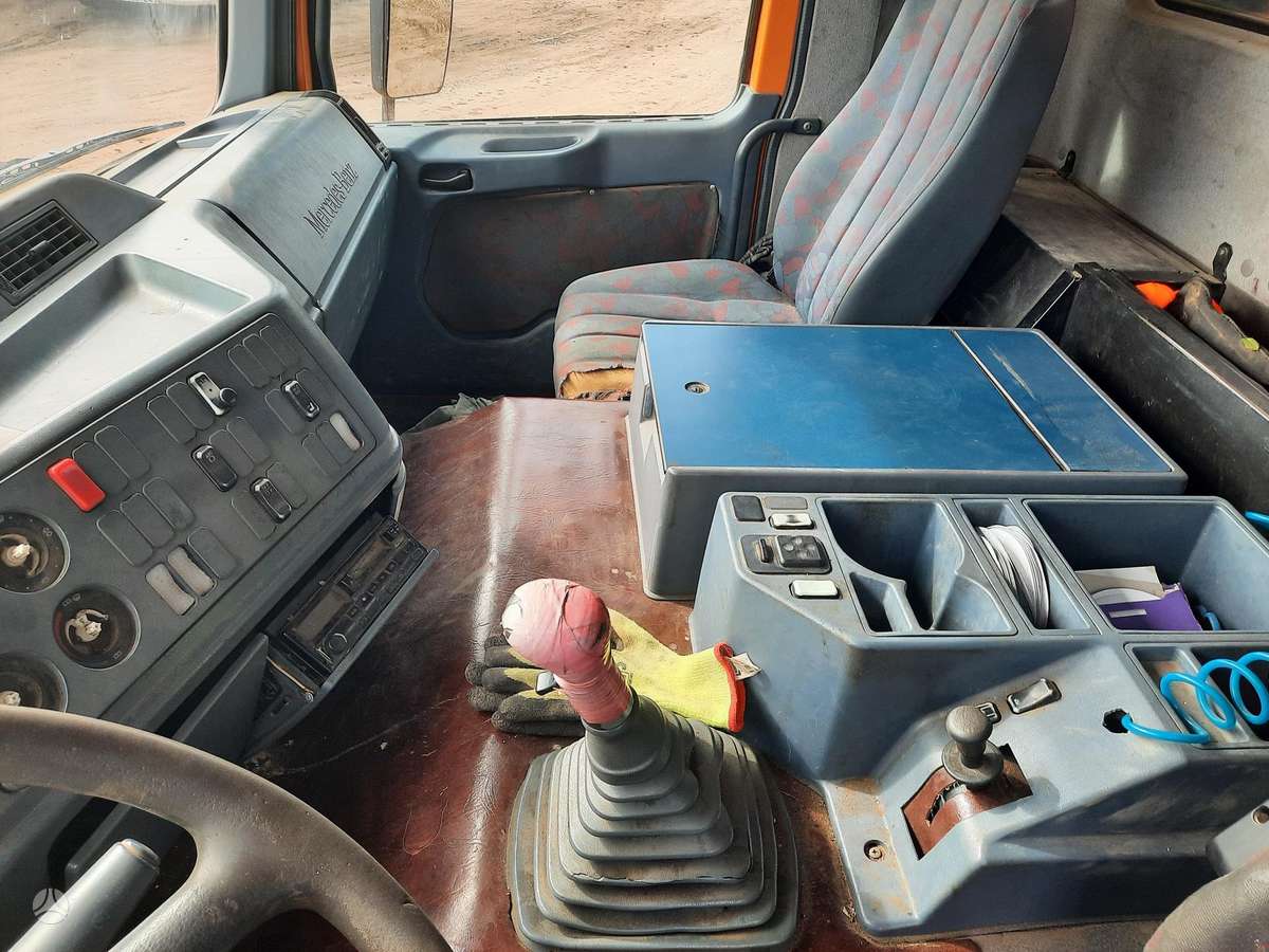 Mercedes-Benz 3343, dumpers / tippers