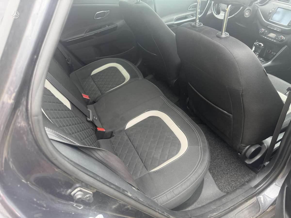 Kia Ceed, 1.6 l., universalas
