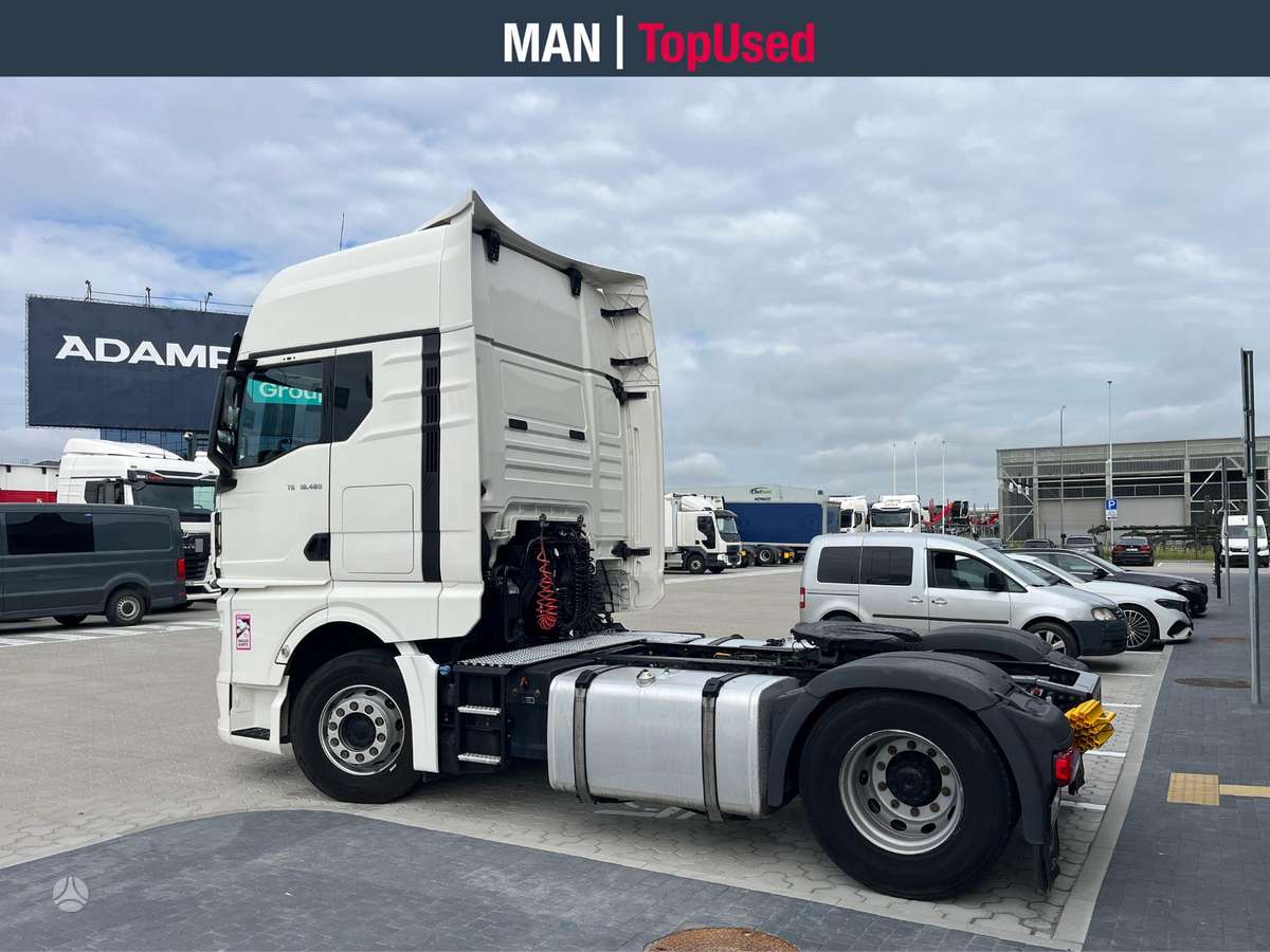 MAN TGX 18.480 4x2 GX cab LED (10654), double sleeper