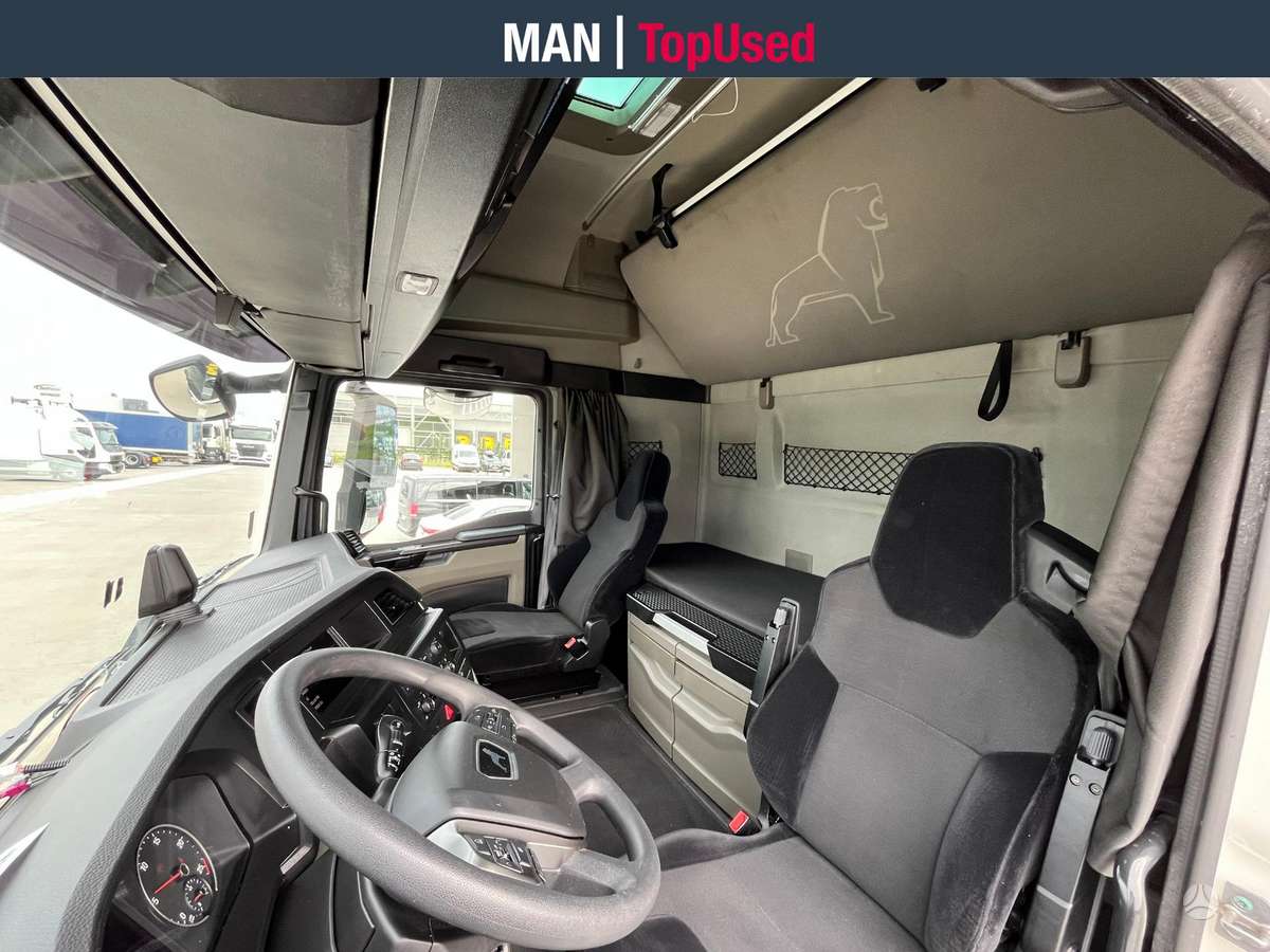 MAN TGX 18.480 4x2 GX cab LED (10654), double sleeper