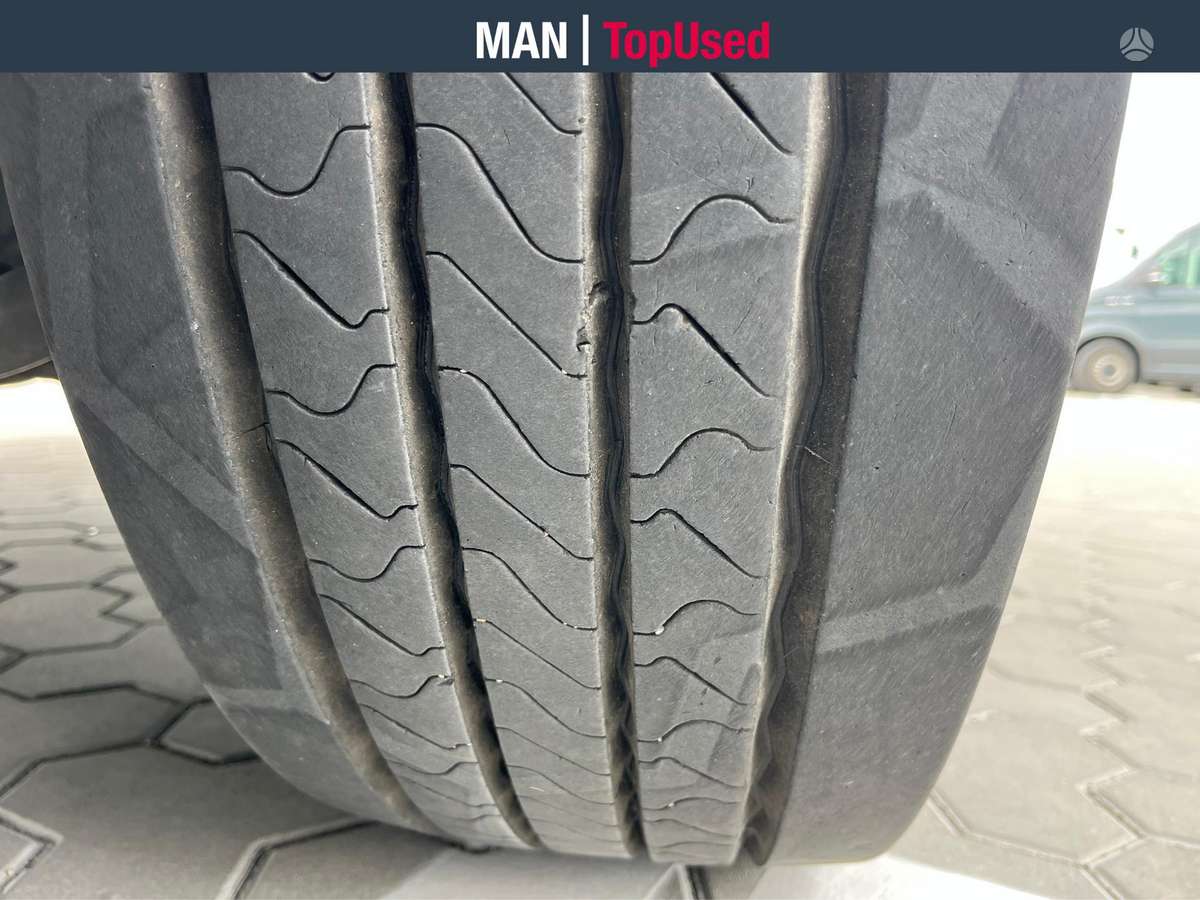 MAN TGX 18.480 4x2 GX cab LED (10654), double sleeper