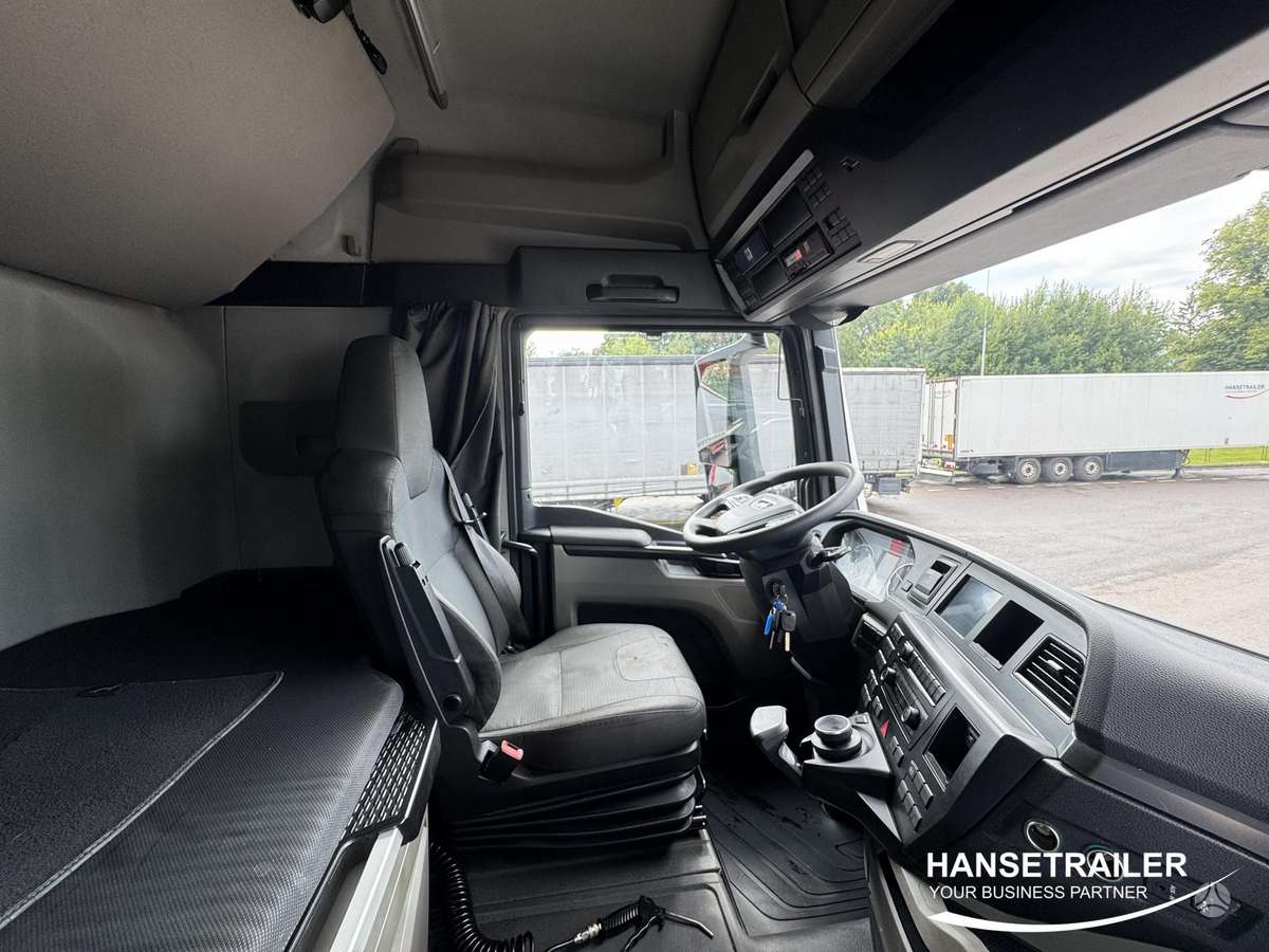 MAN TGX 18.470, 2 miegamosios vietos