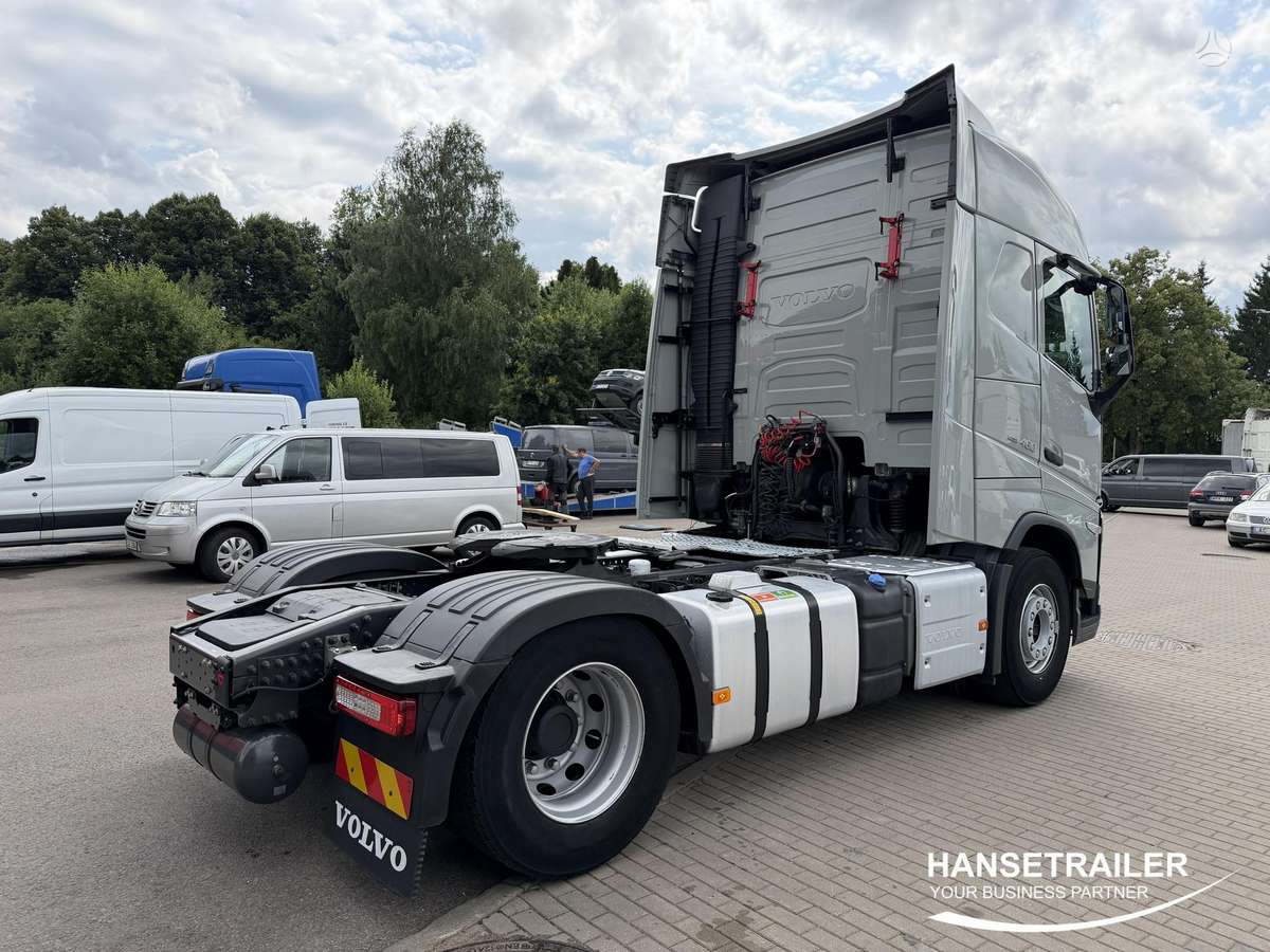 Volvo FH VEB+, double sleeper