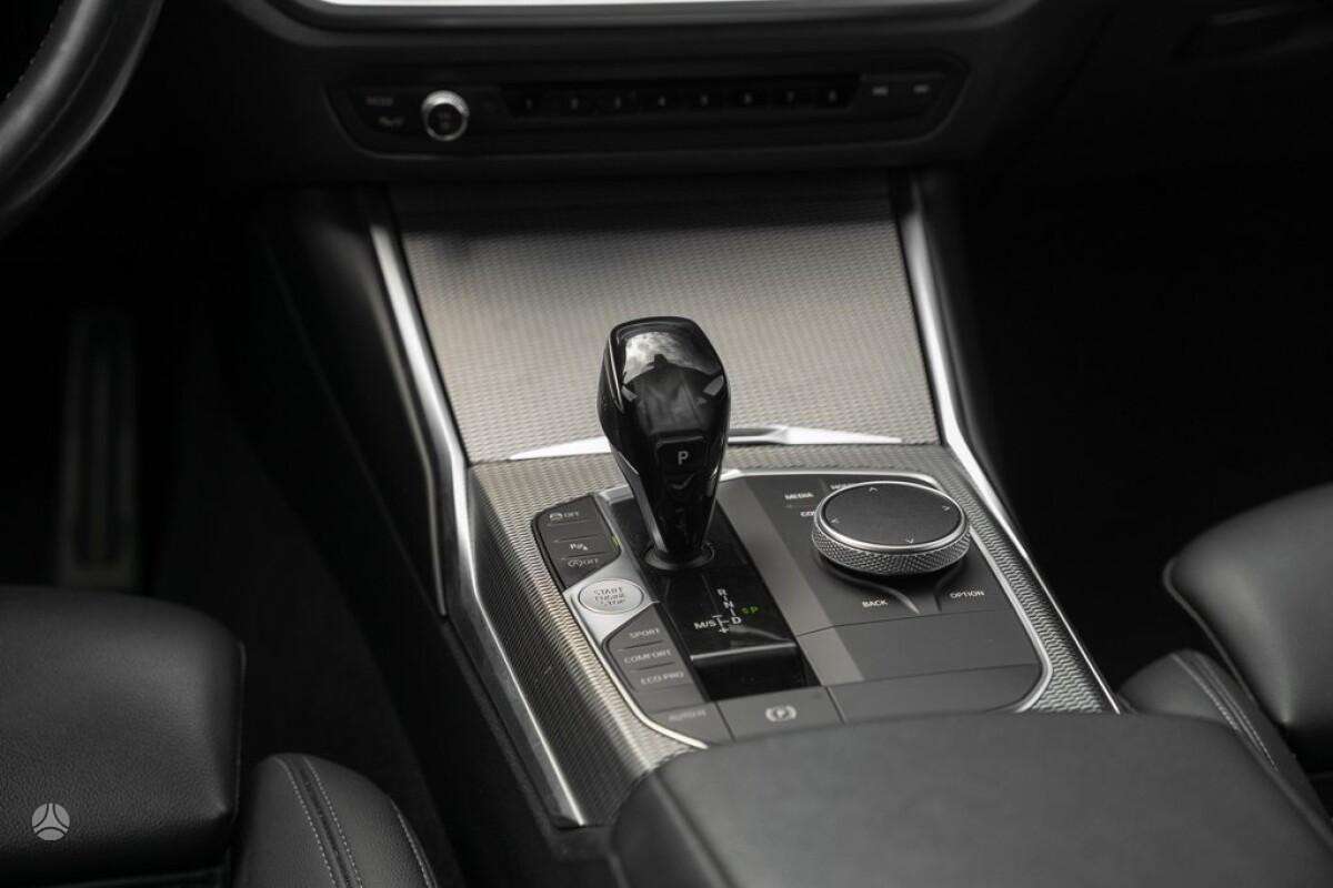 BMW 320, 2.0 l., Седан