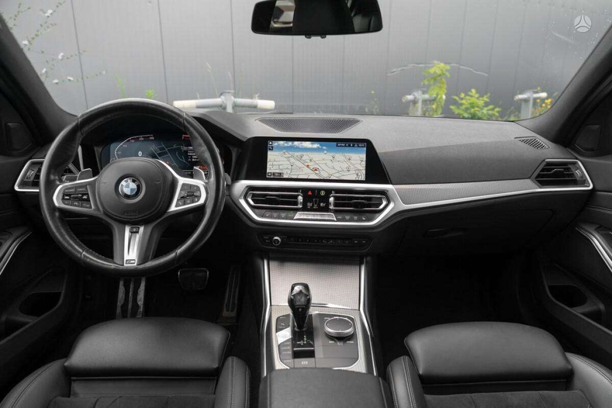 BMW 320, 2.0 l., Седан