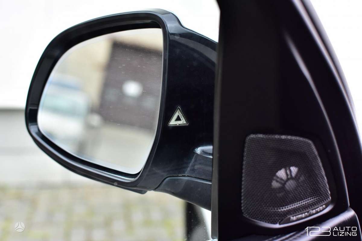 BMW X5, 4.4 l., off-road / crossover