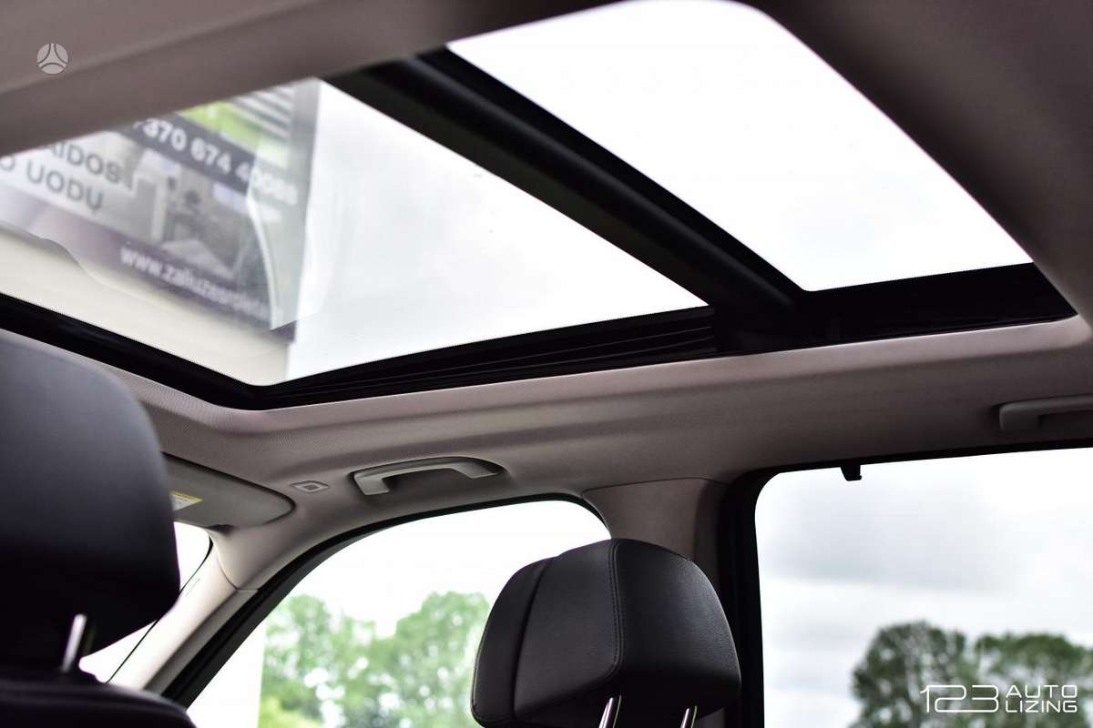 BMW X5, 4.4 l., off-road / crossover
